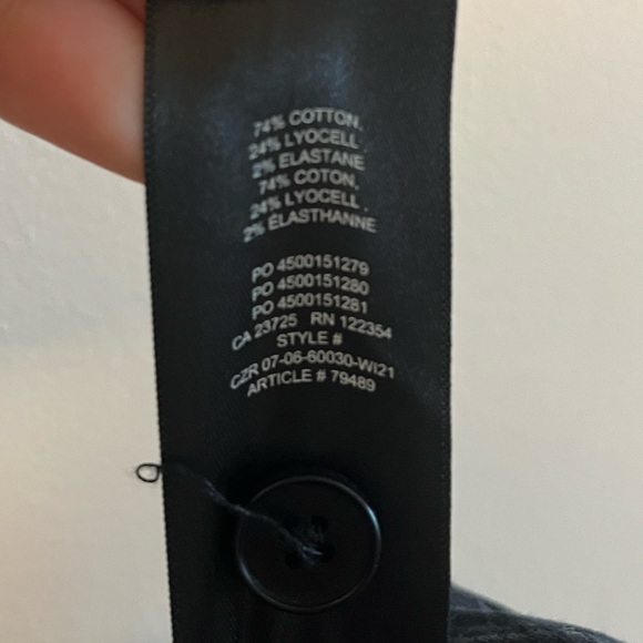 Wilfred Black High Waisted Cargo Jeans - Picture 5 of 5